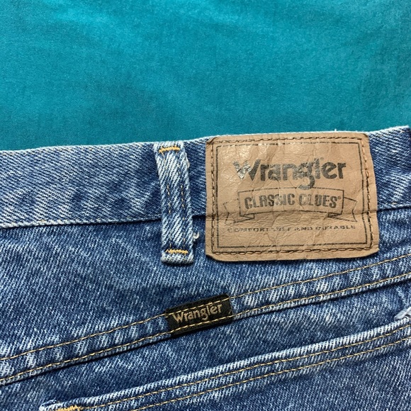 Wrangler Jean - Picture 3 of 4